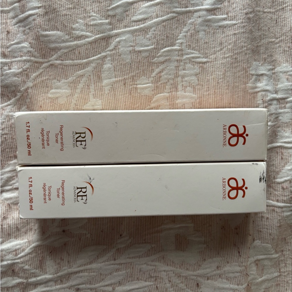 Arbonne RE9 Regenerating Toner